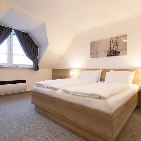 Cuxlandhotel Doppelzimmer 120 * Dorumer Neufeld